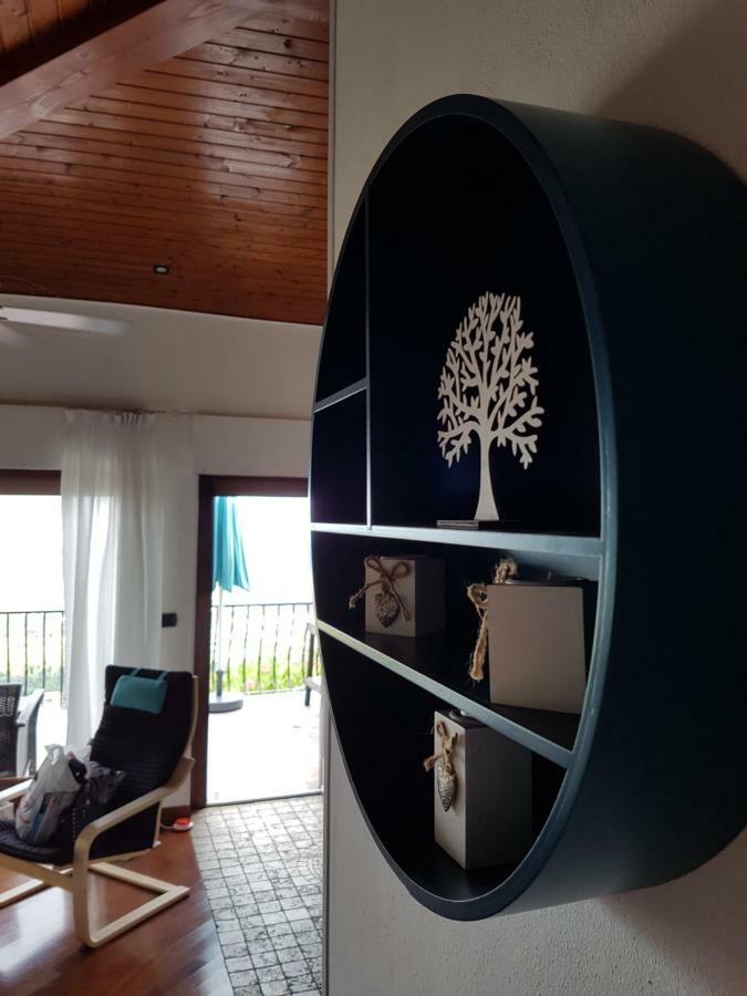 Blue Chalet Villanuova sul clisi Eksteriør billede
